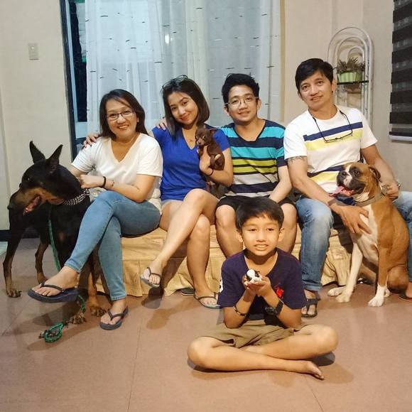 Meet your Posher, Roderick dheck - Picture 1 of 1